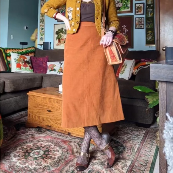 70s Garland Corduroy Skirt - Picture 2 of 12